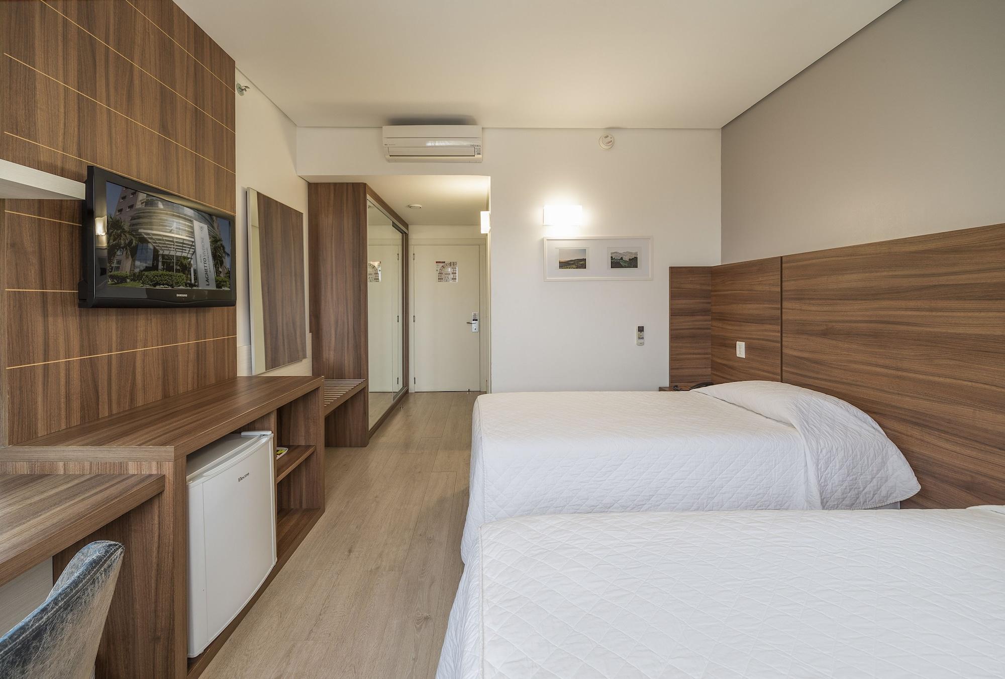 Hotel Laghetto Bento Бенту-Гонсалвис Экстерьер фото