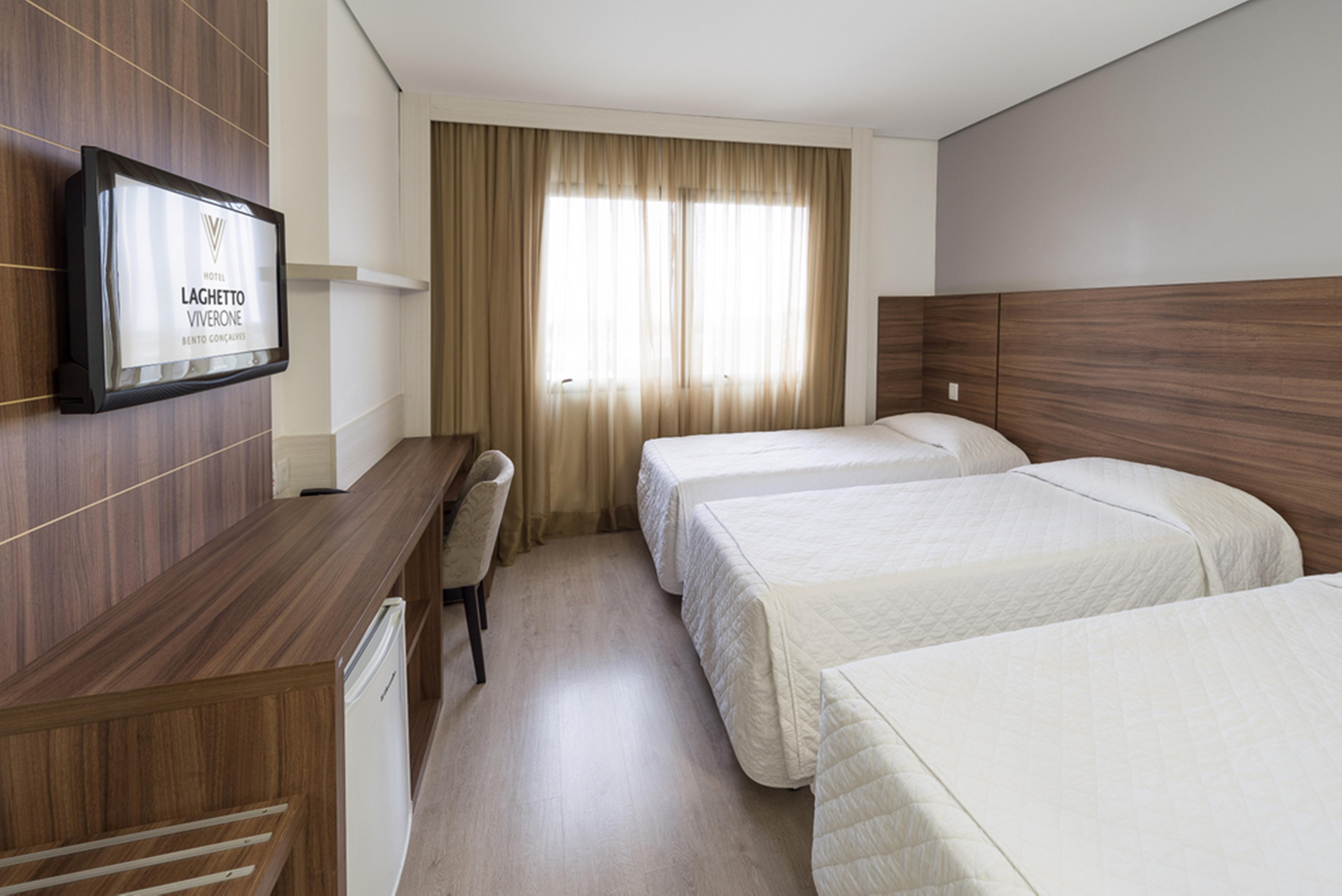 Hotel Laghetto Bento Бенту-Гонсалвис Экстерьер фото